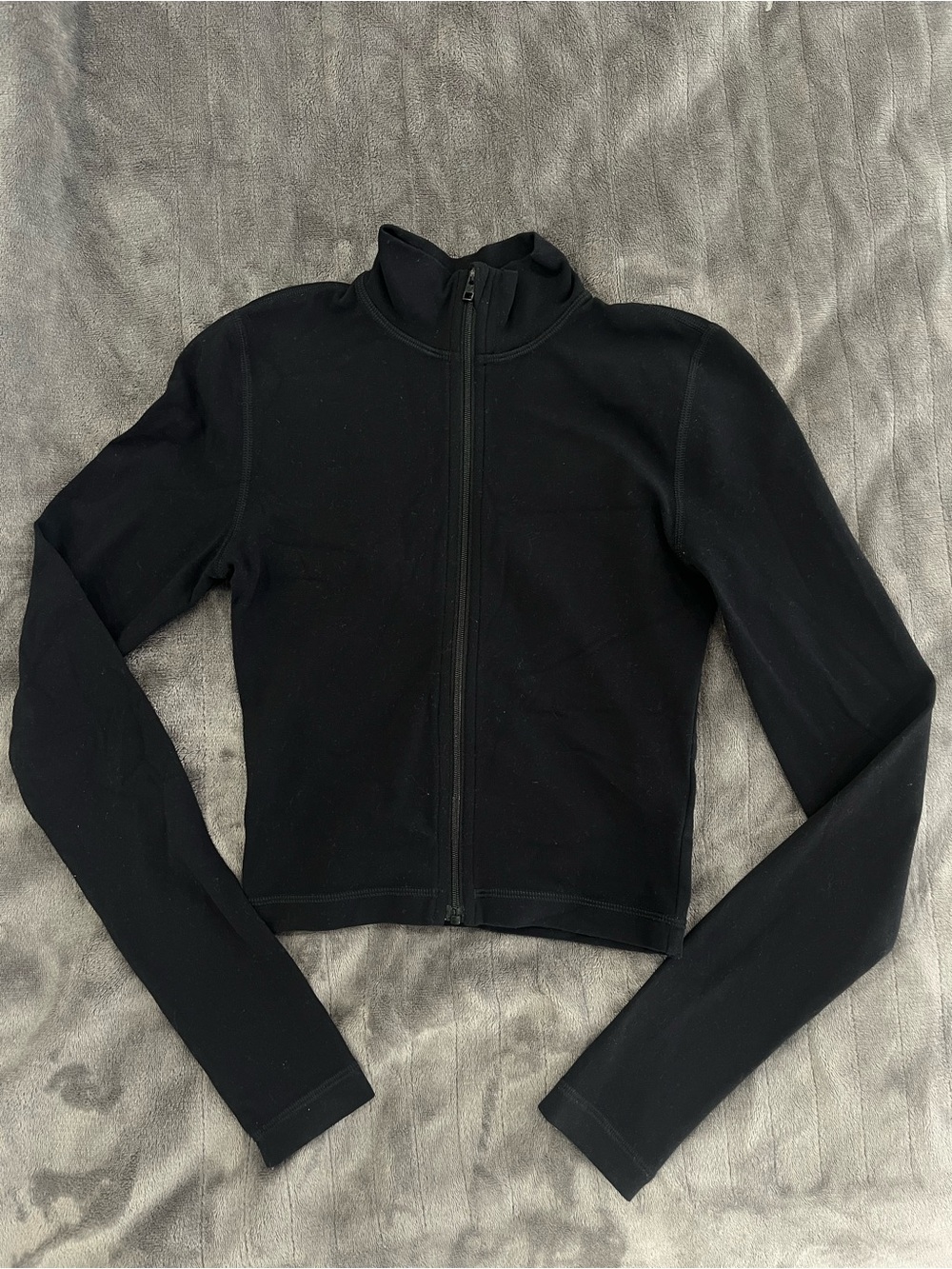 Aritzia TNA Butter Limit Zip-Up